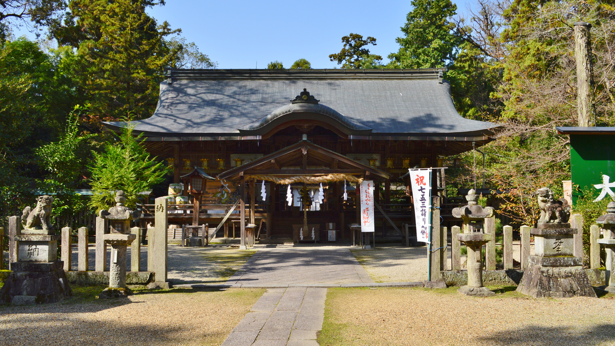 大和神社（奈良）の風景